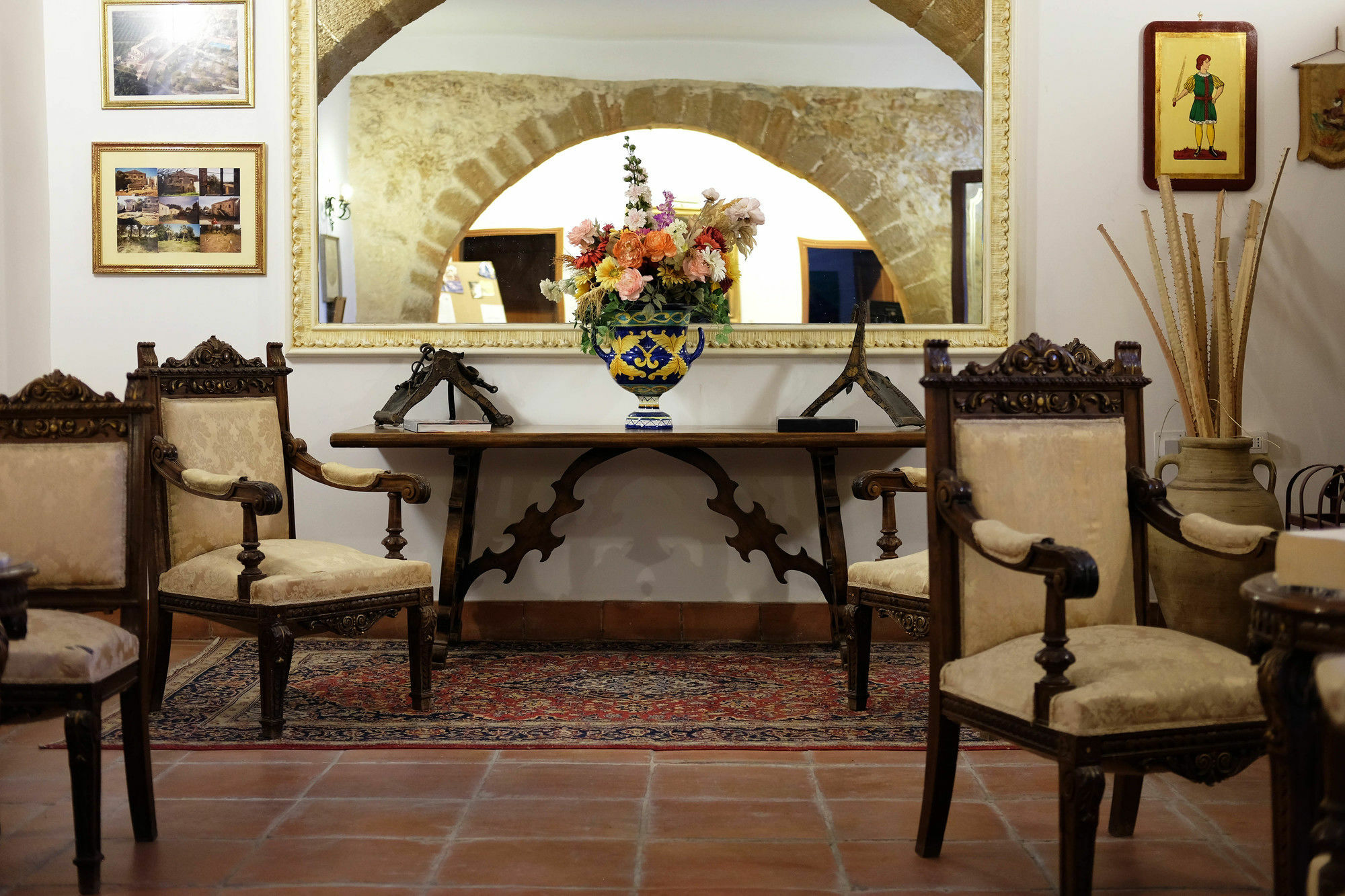 Favorita Hotel 4*