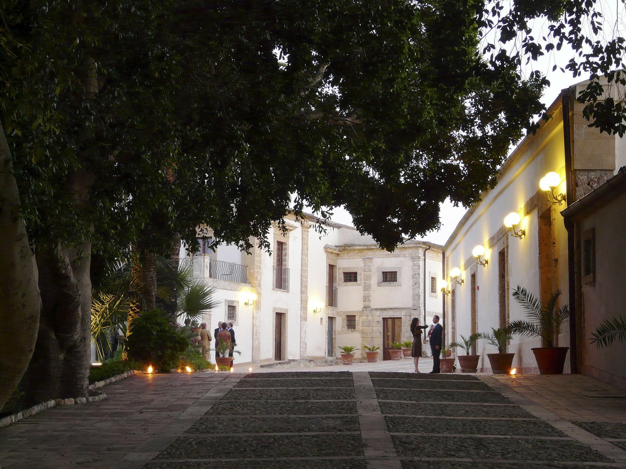 Hotel Favorita 4*
