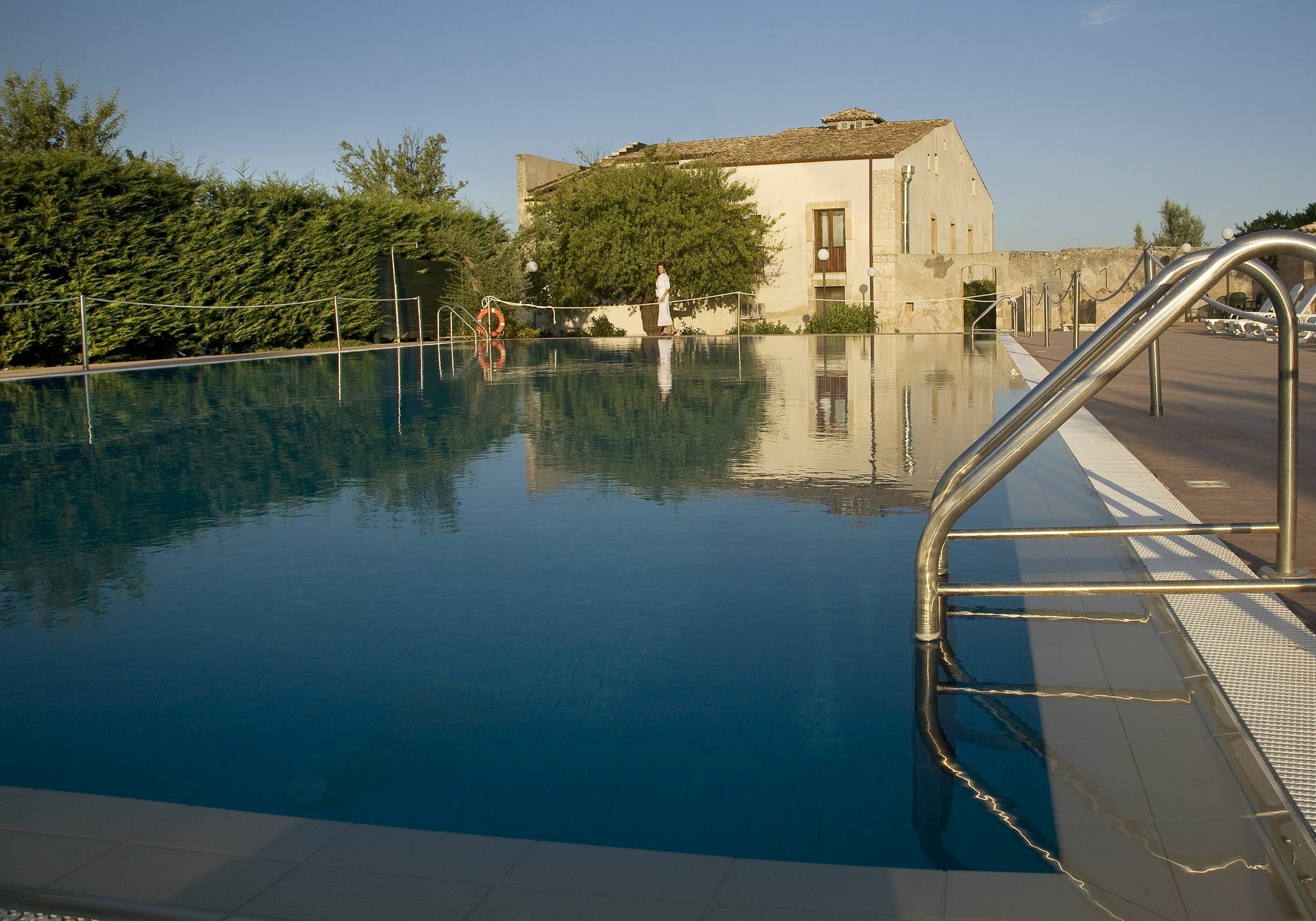 Hotel Favorita 4*